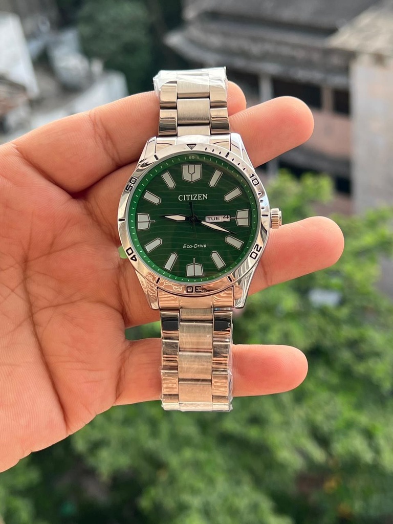 [MOB-a485fad0-a466-4440-97e8-54ce9477dcfd] CITIZEN DAY AND DATE WORKING WATCH