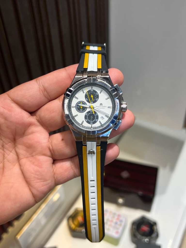 [MOB-8243139b-0290-4922-a95f-a9f8db88edd5] MAURICE LACROIX