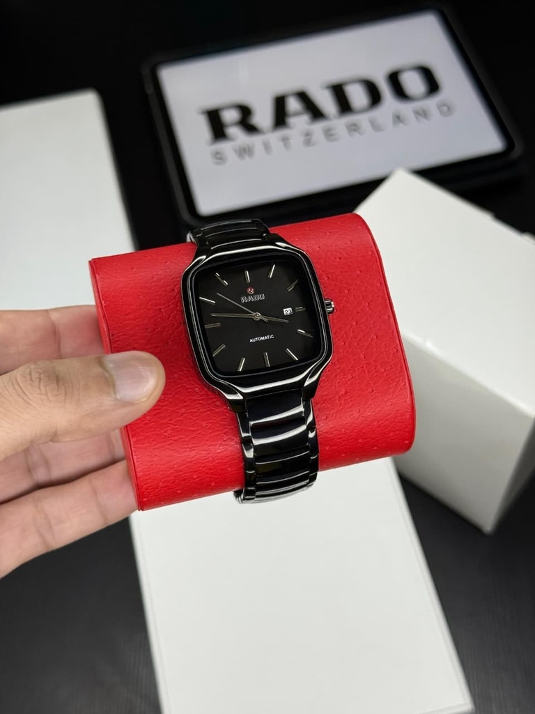 [MOB-d95617bf-1dd1-420a-8e7e-b3cba34926a7] RADO True Square Watch